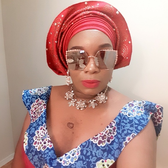 Meet your Posher, Precious - Picture 1 of 1